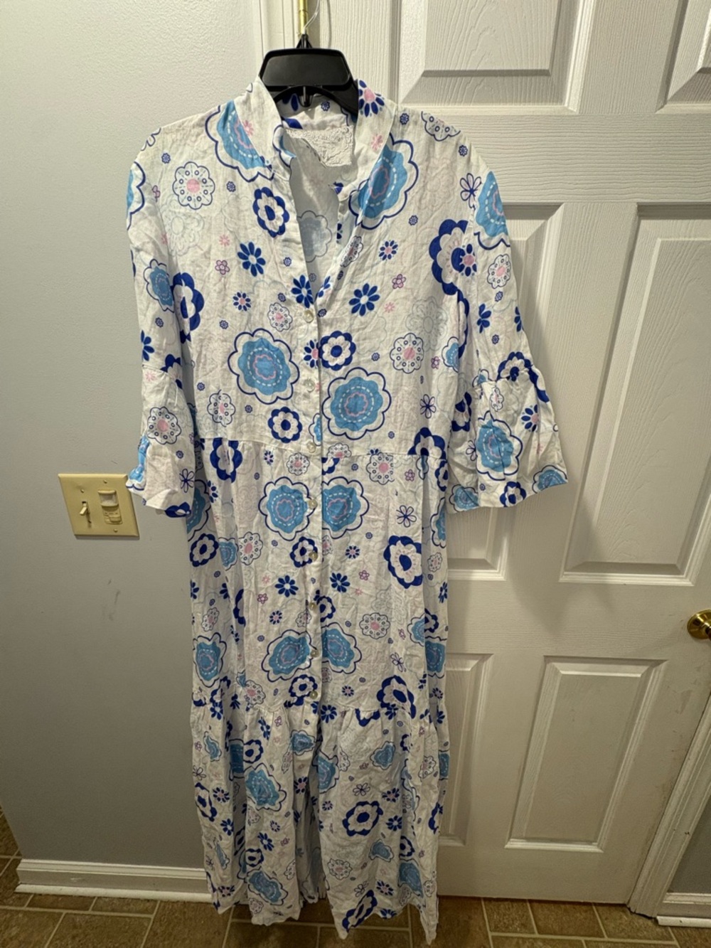 Temptation Positano x Asha Linen Floral Maxi Dress Size Large